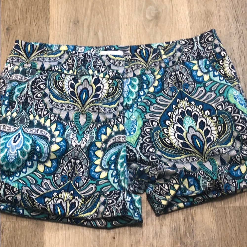 New York & Company pattern shorts